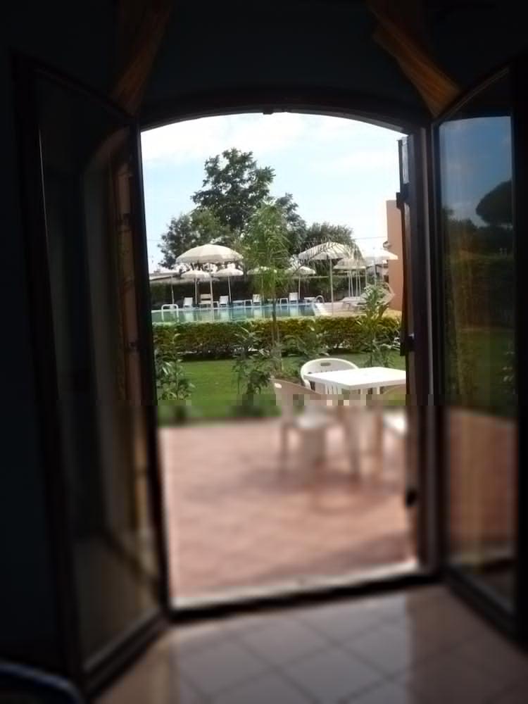 Hotel Ristorante Al Canto Delle Sirene Terracina Eksteriør billede