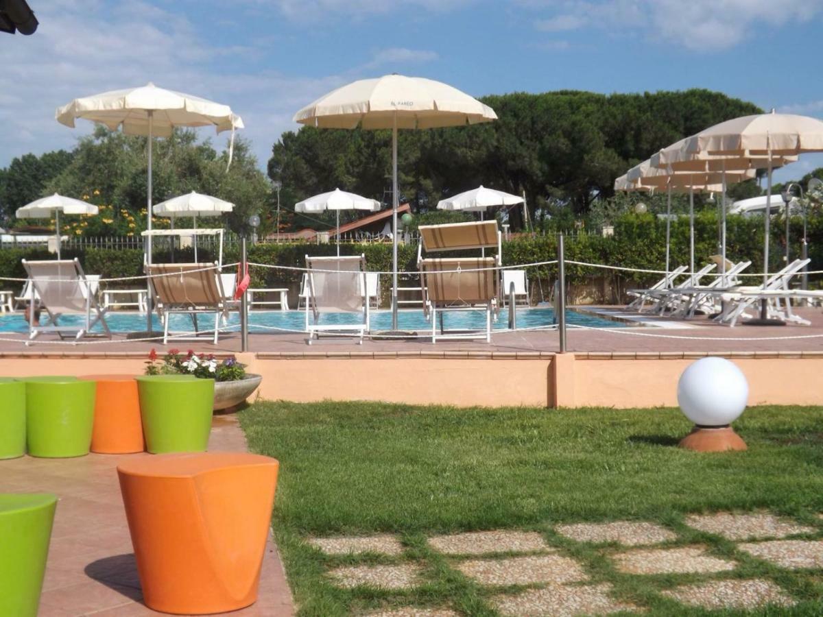 Hotel Ristorante Al Canto Delle Sirene Terracina Eksteriør billede
