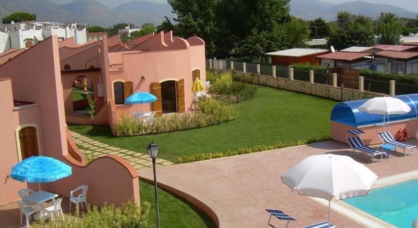 Hotel Ristorante Al Canto Delle Sirene Terracina Eksteriør billede